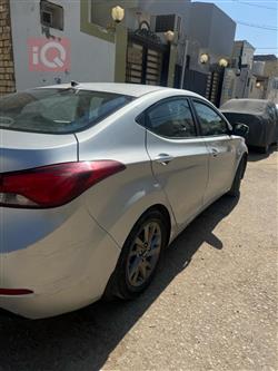 هیوندای ئەلەنترا